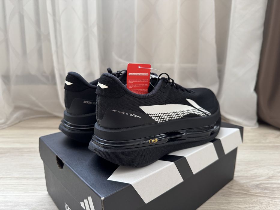 Li-Ning Red Hare 9 Ultra