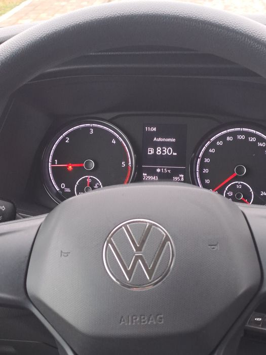 VOLKSWAGEN Transporter 2021 — imagine 3