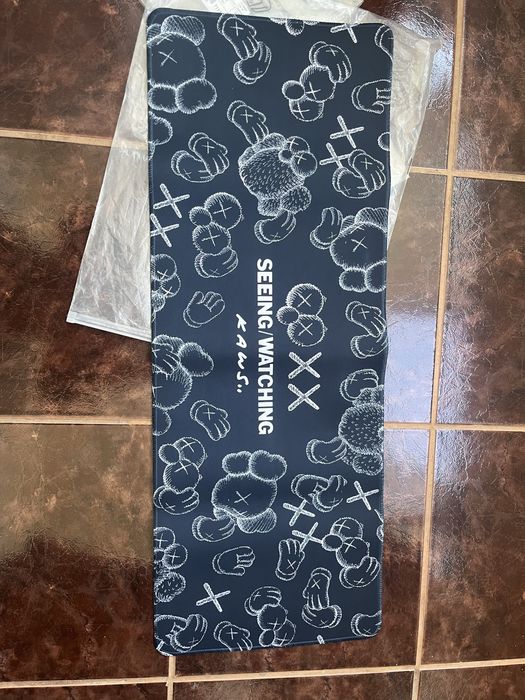 Mousepad bleumarin cu alb