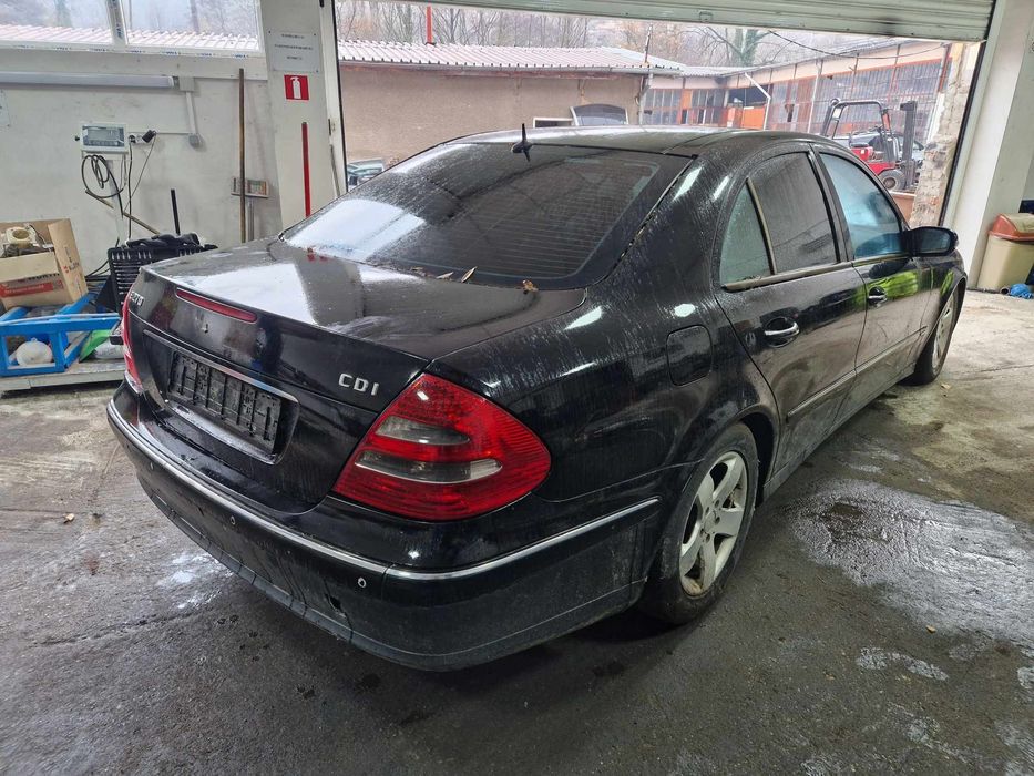 Mercedes W211 E270CDI 177кс OM647 Airmatic панорама автоматик НА ЧАСТИ