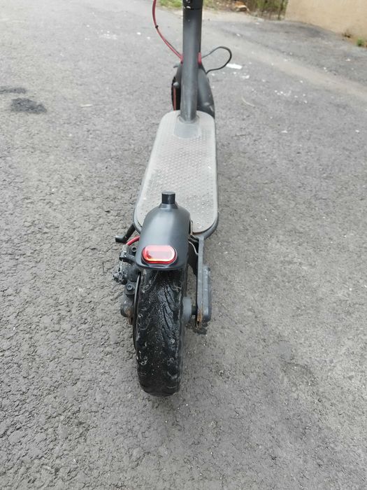 Trotineta electrica Xiaomi Pro2 si M365