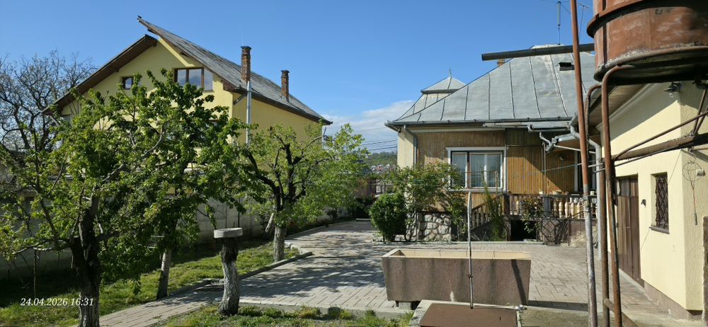 Casa de vanzare in zona centrala