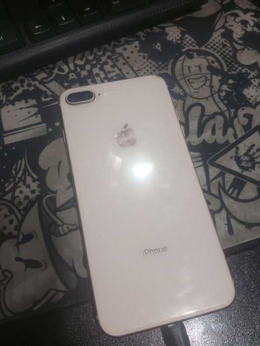 Продам Iphone 8+ , Айфон8 полюс 64гб 100акб