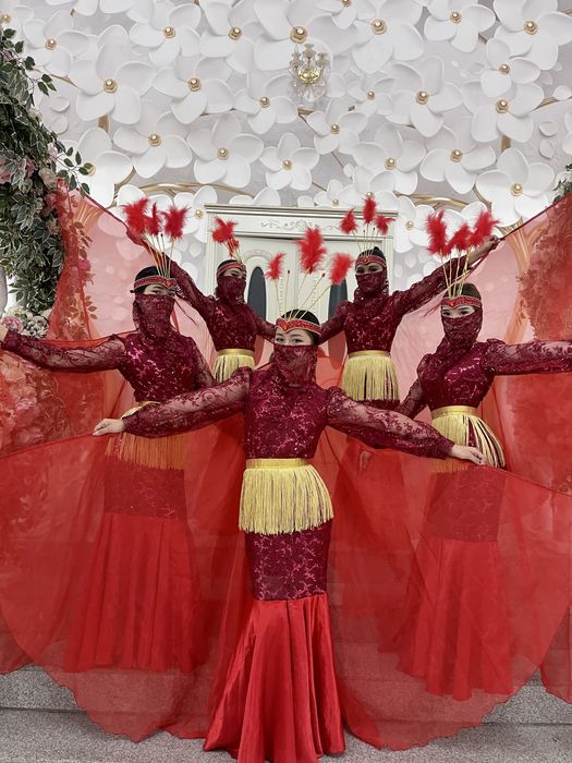 Танцевальные костюмы