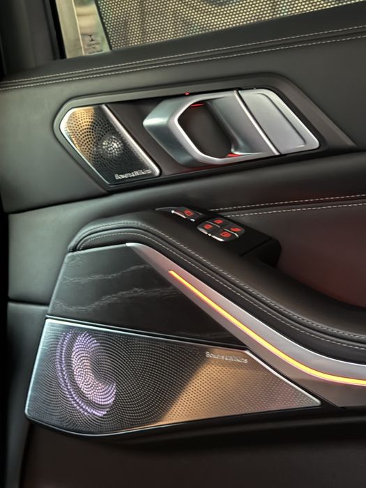 BMW x7 xdrive 2020