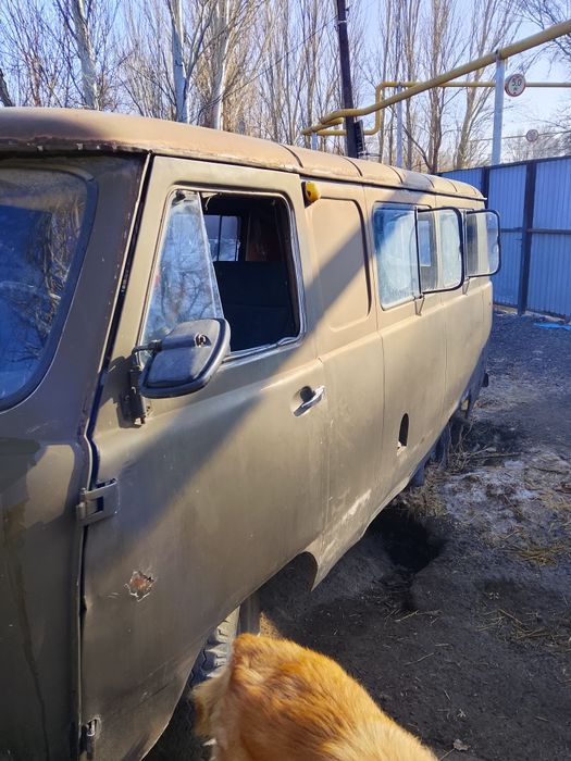 В продаже уаз буханка