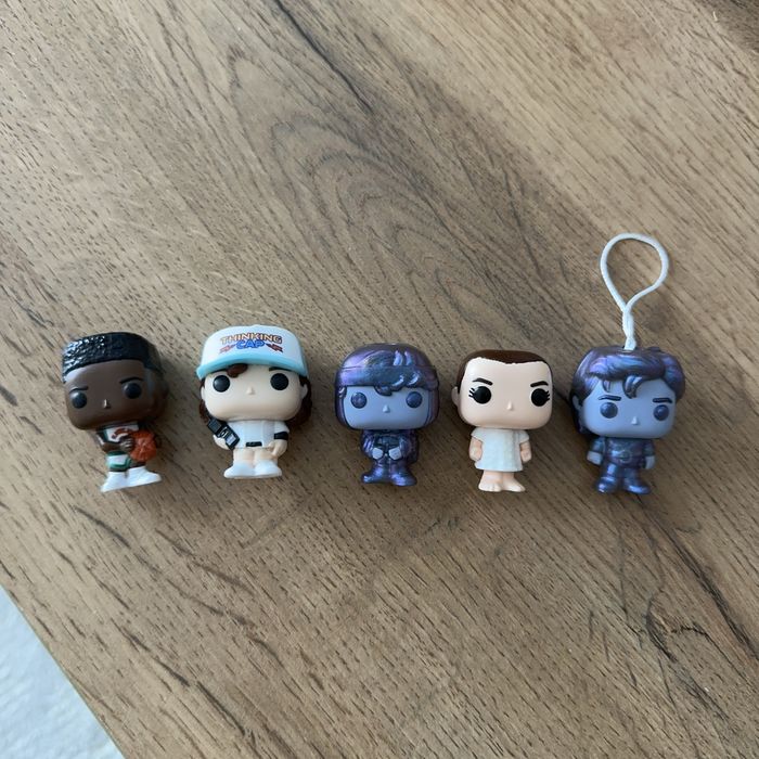 Фигурки Kinder Joy Stranger Things ОСД