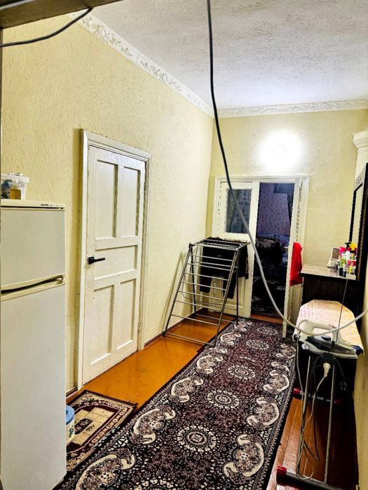 Hovli uy sotiladi mo’ljal 19 maktab 16 etaj dom gazirovka ko’cha