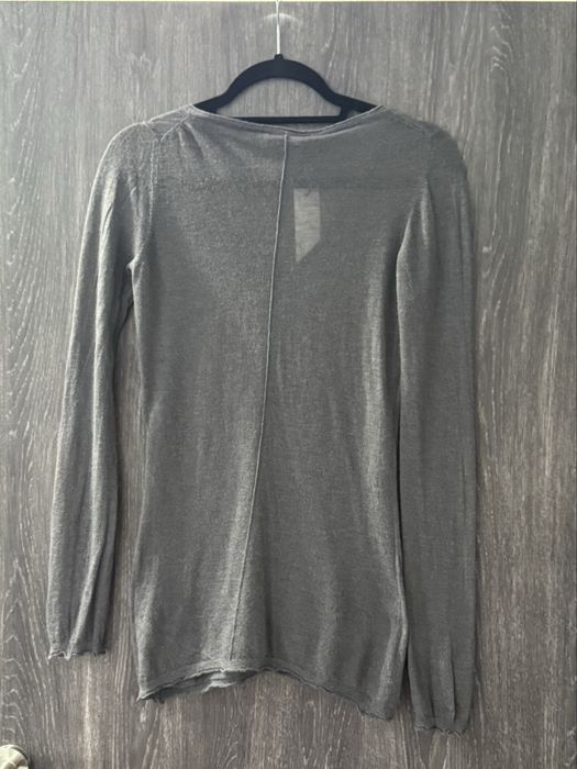 Нов дамско половерче Calvin Klein