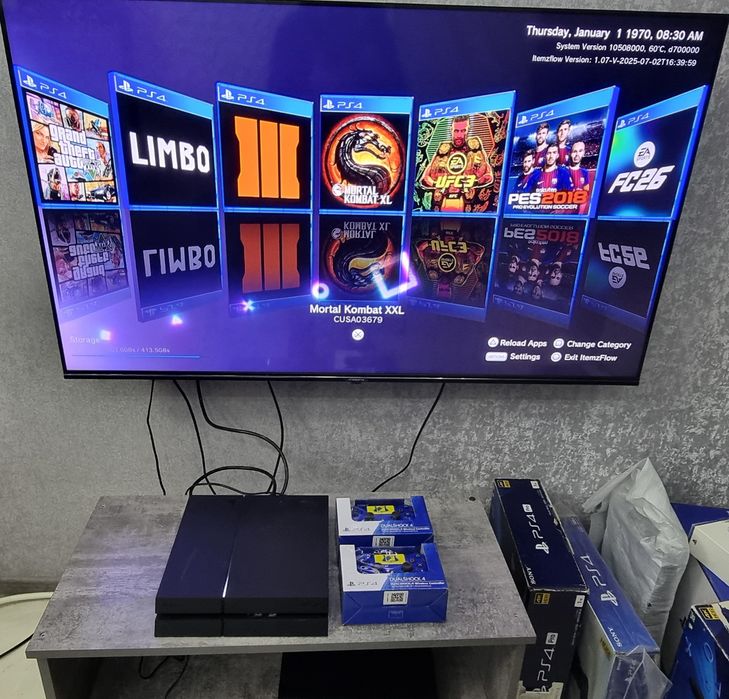 PlayStation 4 Orginal (жойстик 2та) ichida 10ta uyini bor