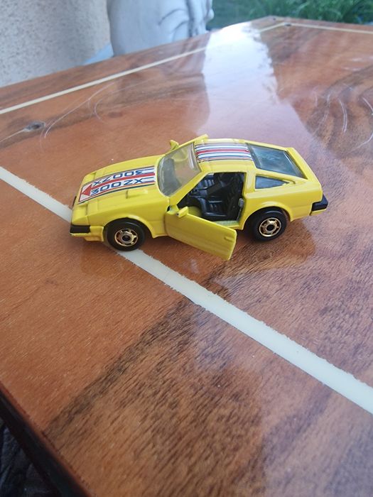 Hot Wheels Nissan 300 ZX 1984