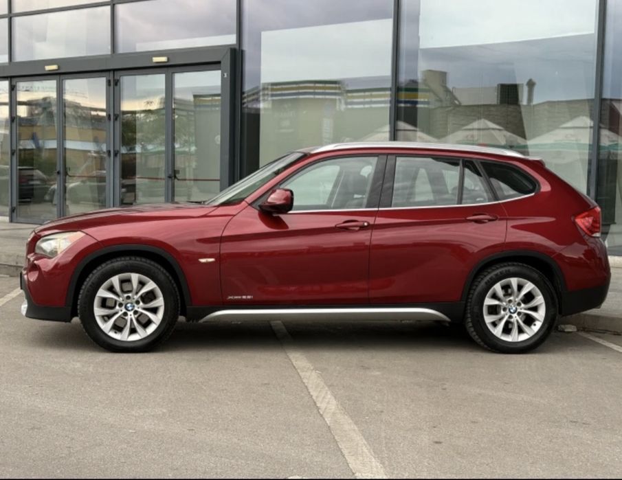 Bmw x1 2,0 бензин