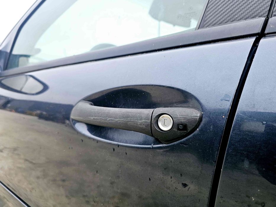 Maner usa stanga fata Mercedes Clasa C (W203) [Fabr 2000-2007] OEM