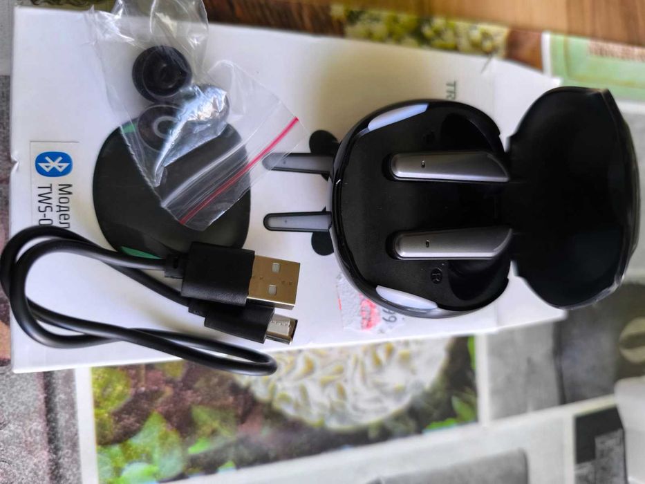 Чисто нови слушалки