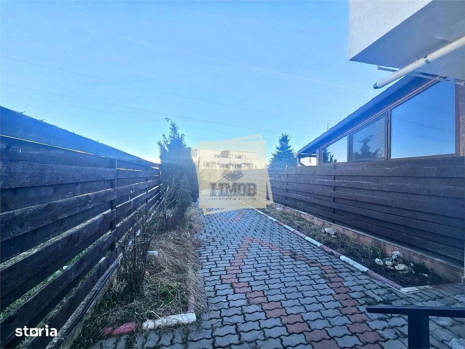 Apartament 3 camere terasa 80 mp si  curte 145 mp zona Calea Cisnadiei