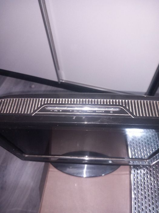 Две духалки по 20 лв малка плазма 60 лв месомелачка 20 лв прахосмукачк