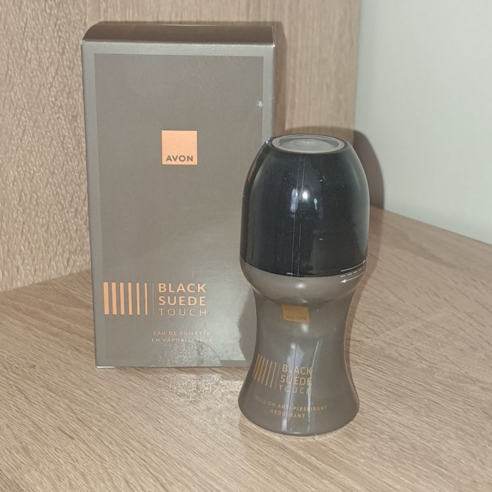 Избери подарък! Ароматен комплект, подаръчна торбичка и картичка.