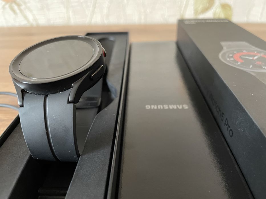 Samsung watch 5 pro black