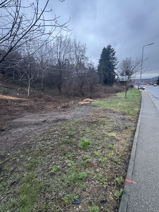 Schimb teren in Campina cu autoturism