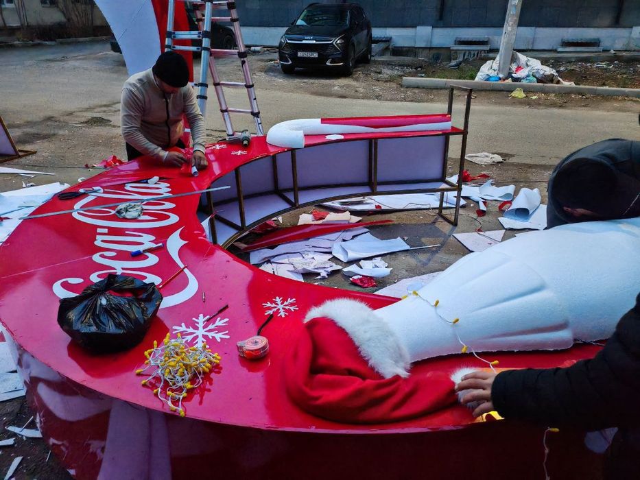 POS материалы и промостойки | Pilon va stela ishlab chiqarish