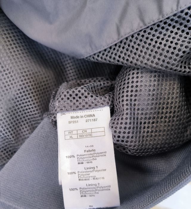 EA7 Emporio Armani  XL яке