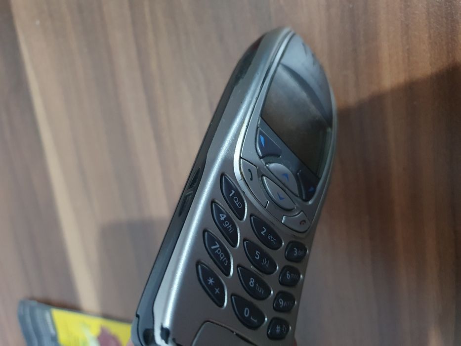 Мобилен телефон Nokia 6310