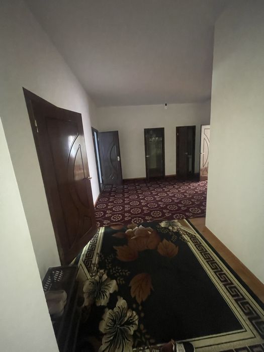 СРОЧНО райхон боги йонида 3 ХОНА 3-ЕТАЖ 108 М2