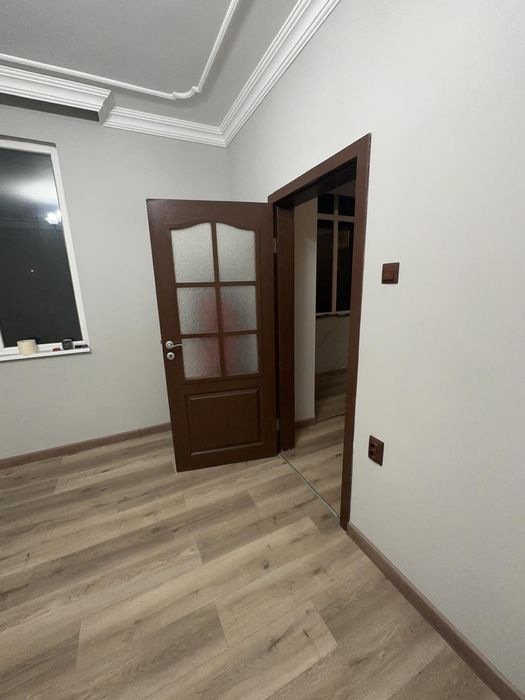 Продава се Двустаен апартамент в Силистра, Център - 55 кв.м за 1391 €/кв.м - Снимка #4
