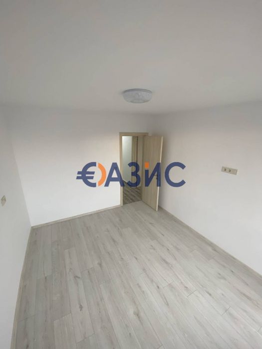 Продава се Двустаен апартамент в Поморие - 77 кв.м за 795 €/кв.м - Снимка #11