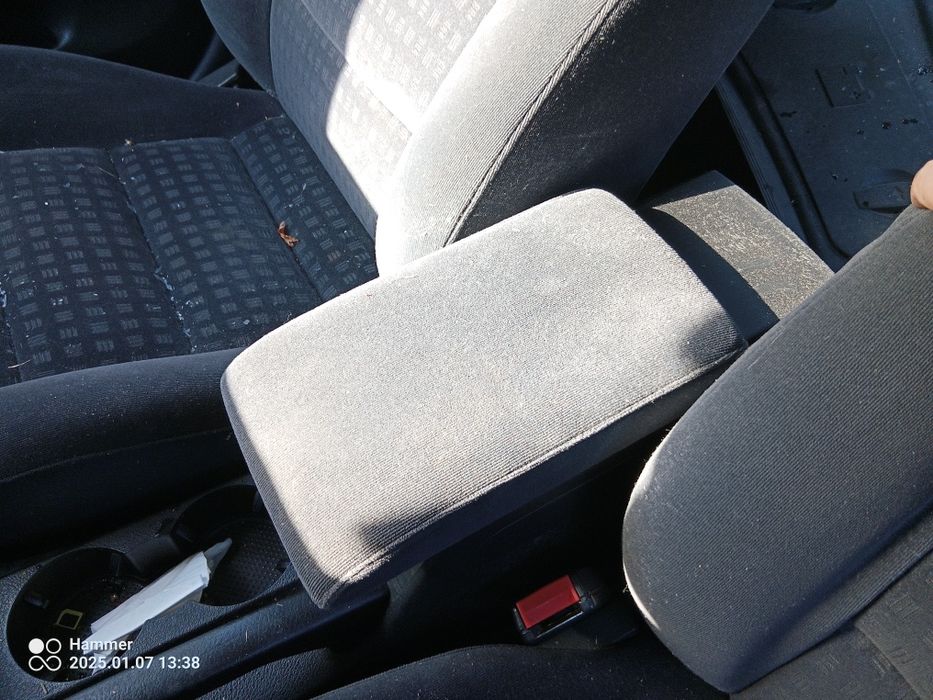 Продавам Volkswagen Passat 5.5 1.6 бензин на части