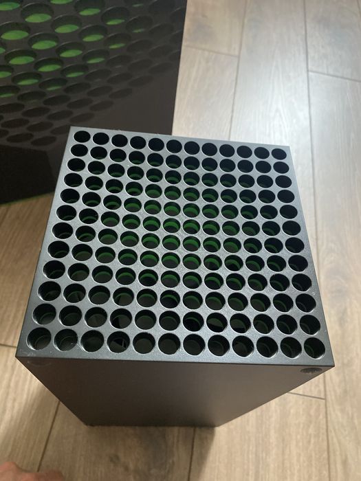 Продам Xbox series x