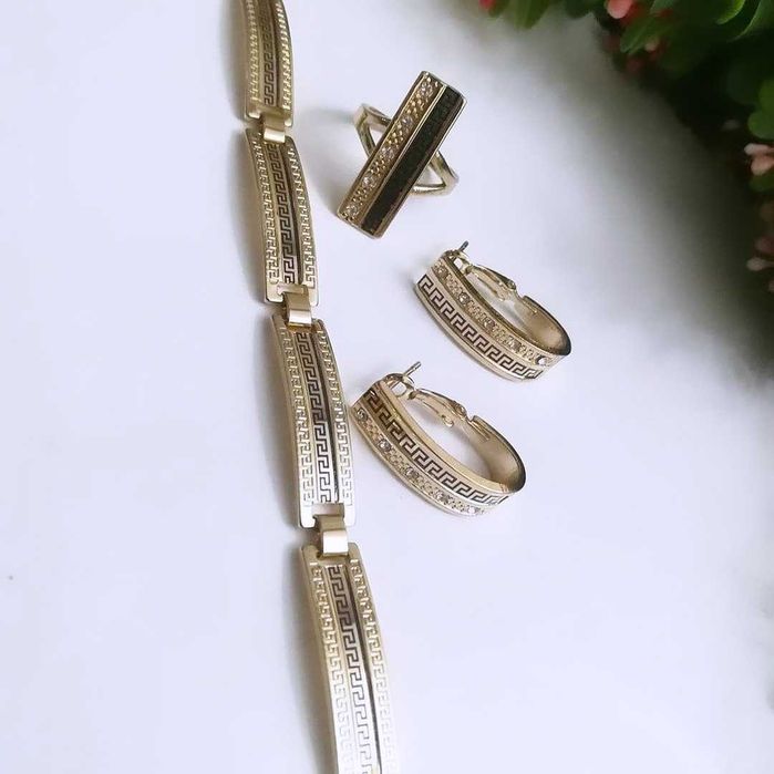 Набор (браслет, серьги, кольцо)Новый