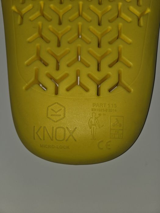 Protectie spate KNOX Micro-Lock