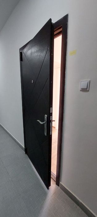 Chirchiq Srochna 2 mk Navostroyka 3 xona