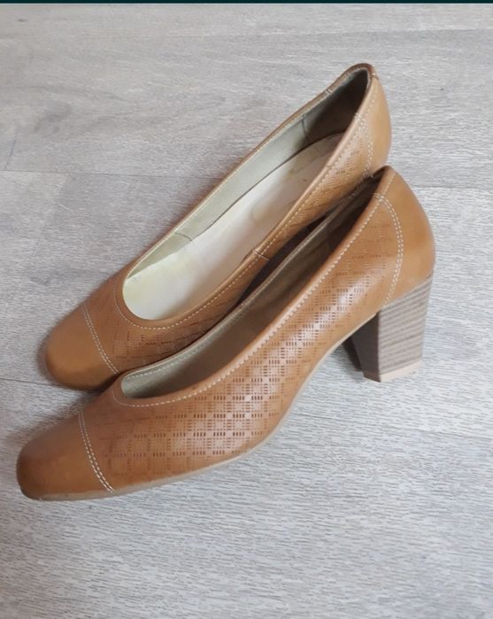 Продам туфли натуральная кожа