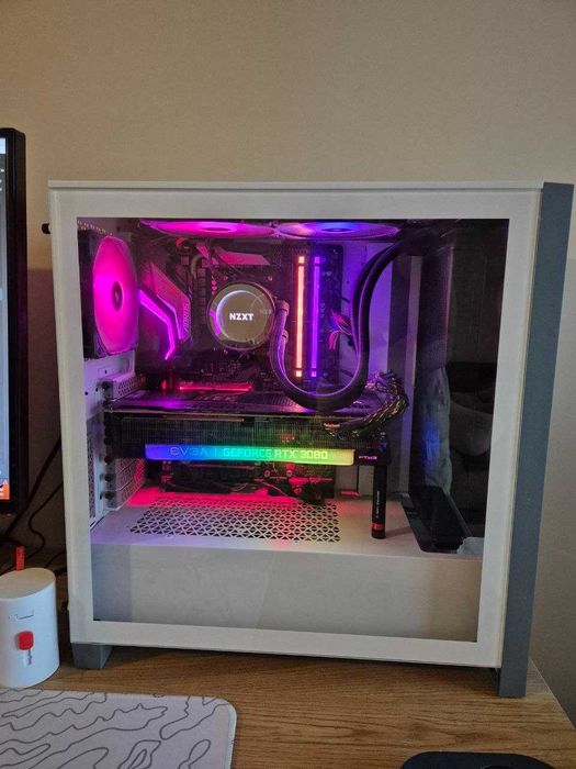 Геймърски компютър – RTX 3080 EVGA FTW3 Ultra, Ryzen 7 3700X, 32GB RGB