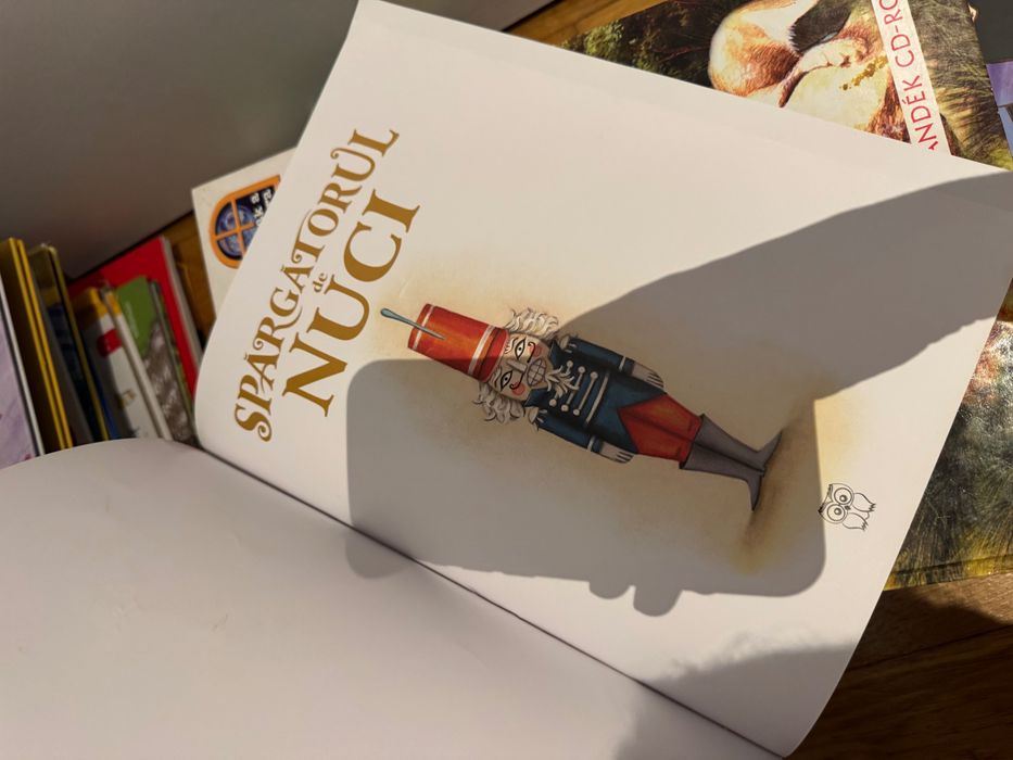 Spărgătorul de nuci — carte ilustrată Nemi