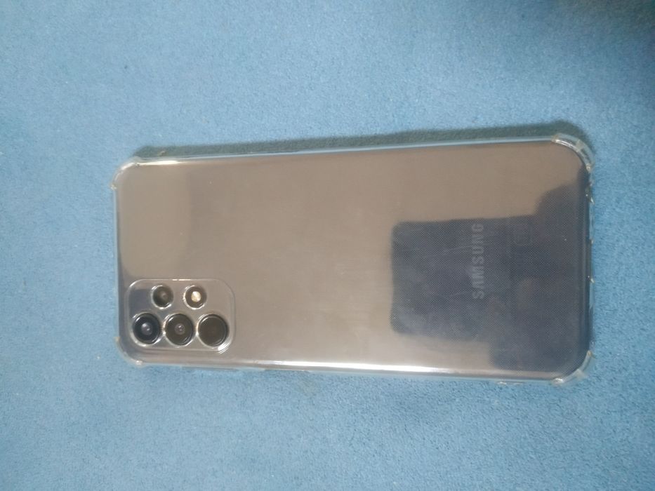 Samsung A13 64Gb состояние нормальное