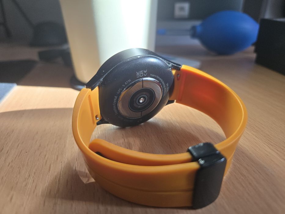 Samsung Galaxy Watch 5 pro + 5 каишки