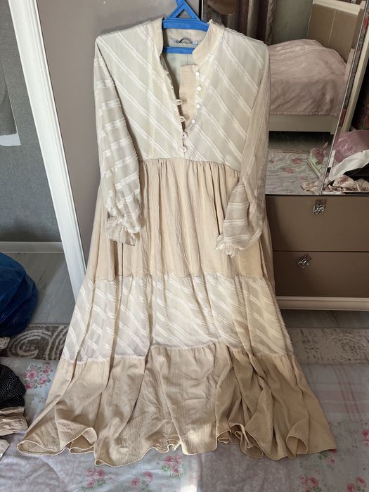 Длинная платье 5000 тг