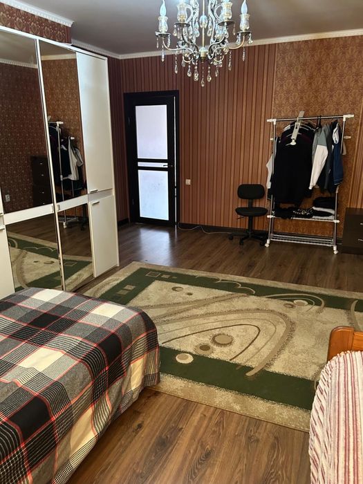 Продается двух этажный дом