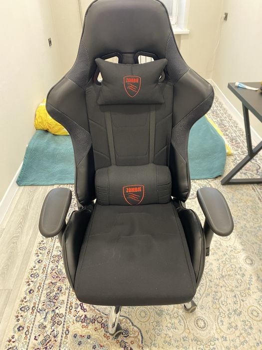 Игровое кресло Zombi