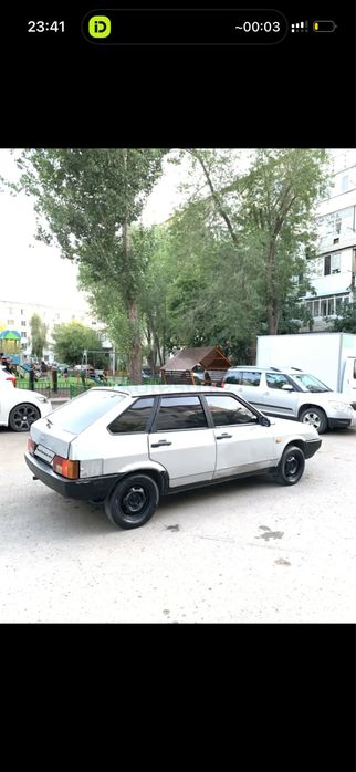 Машина ваз 2109
