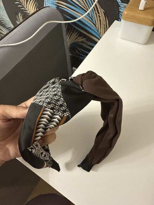 Ободок и заколка, косметичка