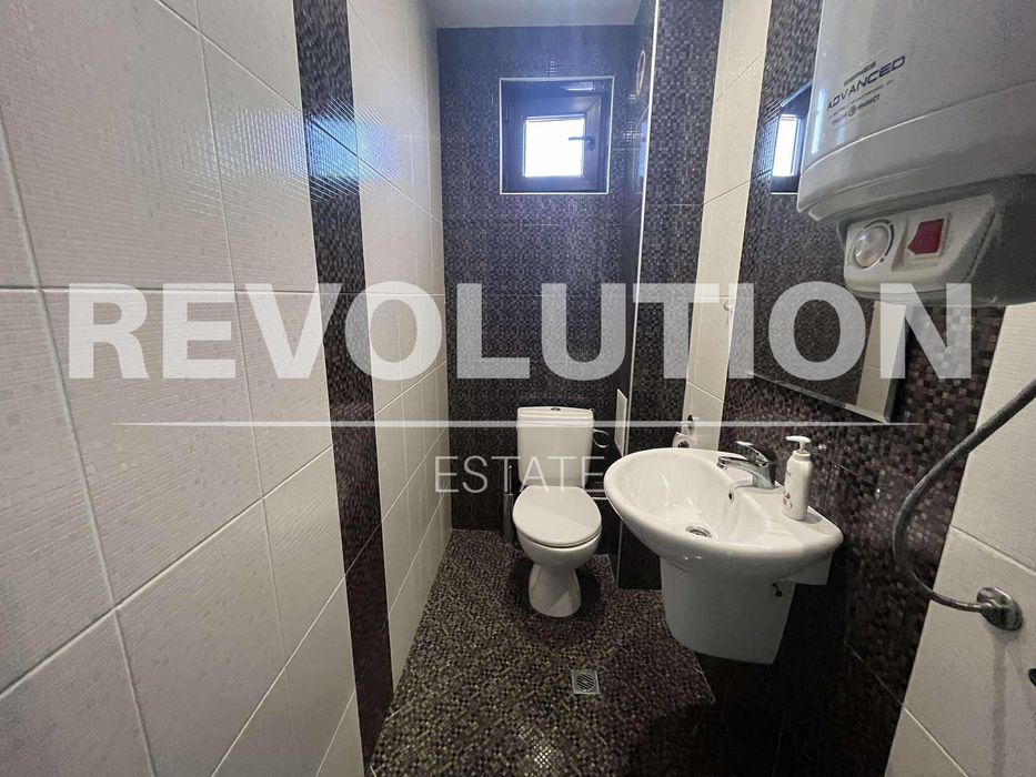 Дава се под наем Двустаен апартамент в Варна, м-т Траката - 74 кв.м за 580 € - Снимка #3