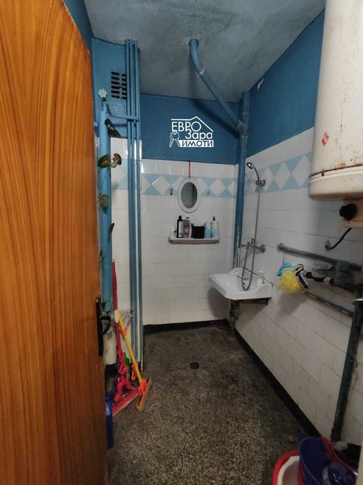 Продава се Четиристаен апартамент в Стара Загора, Център - 77 кв.м за 1364 €/кв.м - Снимка #14