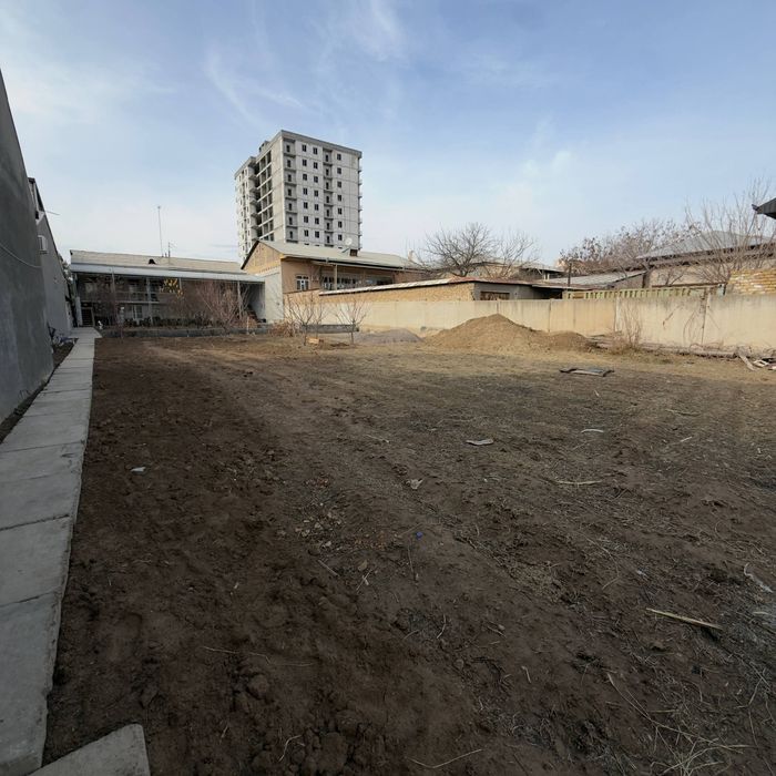 srochna yer sotiladi dakumetlari tayor ulgurb qolila.