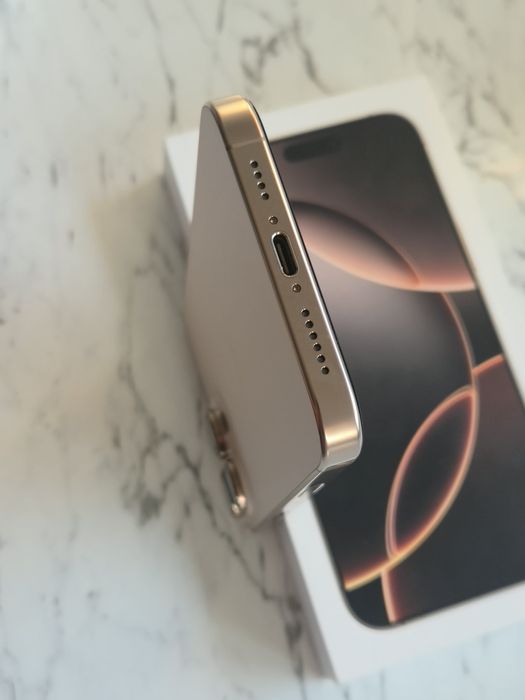 Vand/schimb iPhone 16 Pro Max 256gb