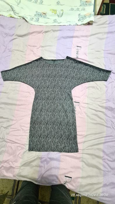 Продам платье серого цвета!