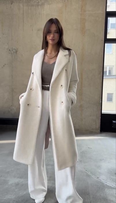 Шерстяное пальто